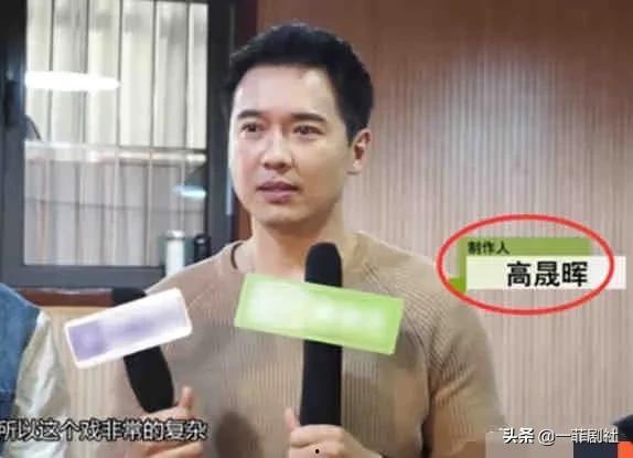 娱乐圈吃瓜新闻最新消息,某明星恋情曝光，疑与神秘富二代牵手逛街！  第2张